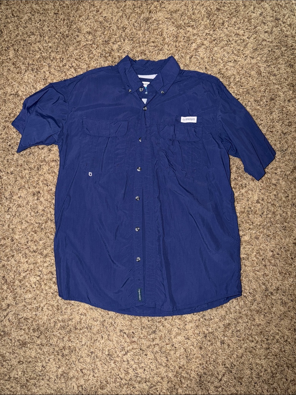 Magellan Outdoors Men's Short-Sleeve Button-Down Shirt in Navy Blue